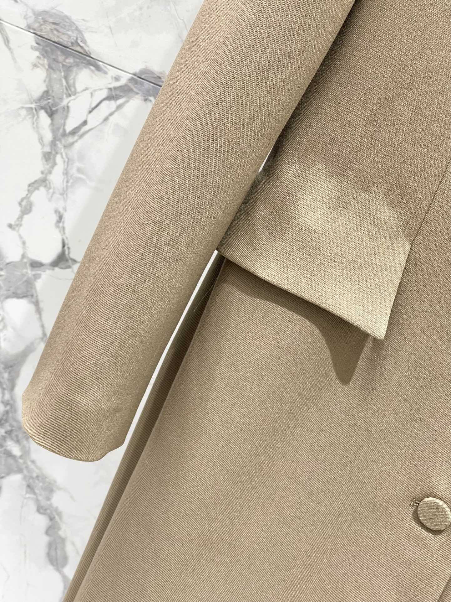 YSL 25S LONG COAT STYLE 133