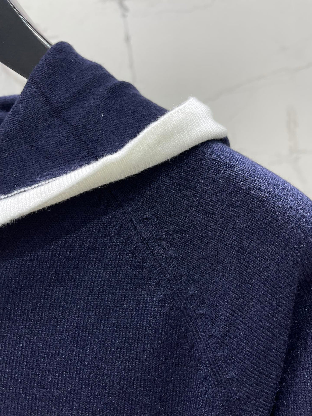 THOM 26S CARDIGAN STYLE 127