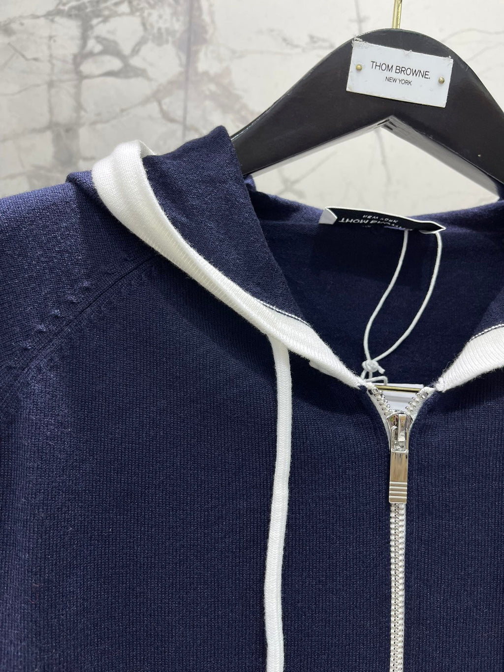 THOM 26S CARDIGAN STYLE 127