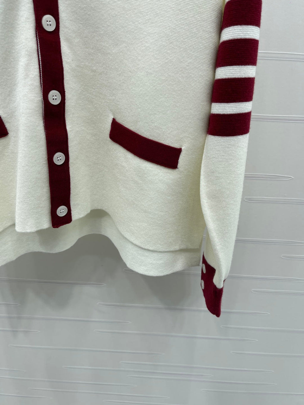 THOM 26S CARDIGAN STYLE 121