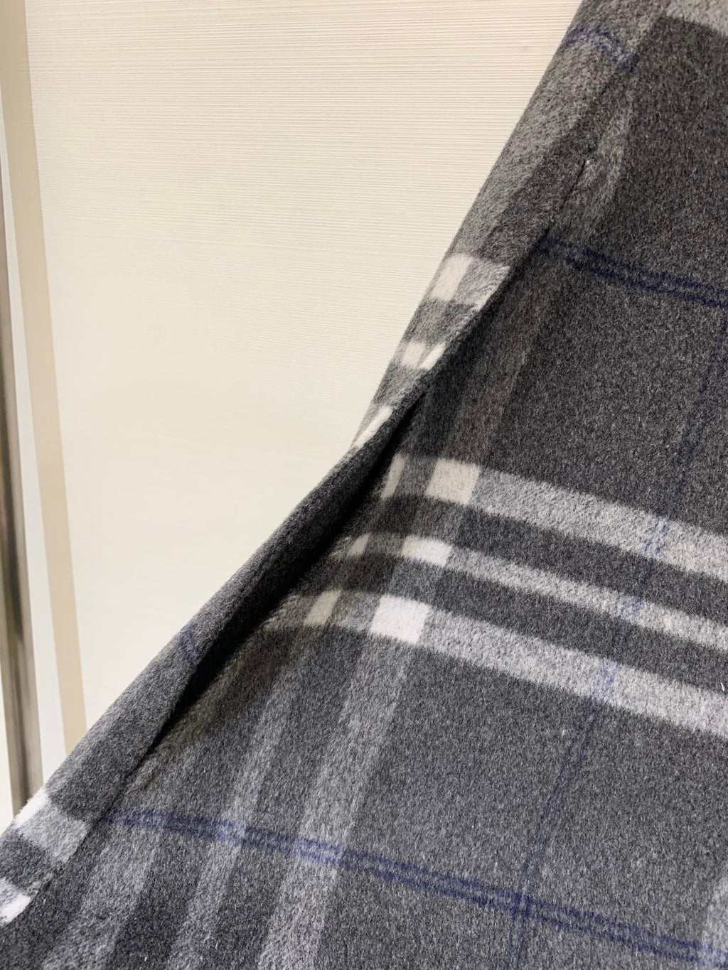 BURBERRY 25S COAT 245