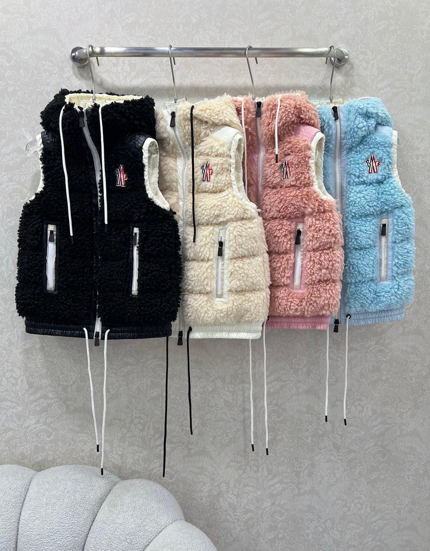 MONCLER 25S DOWN VEST IN WHITE 104