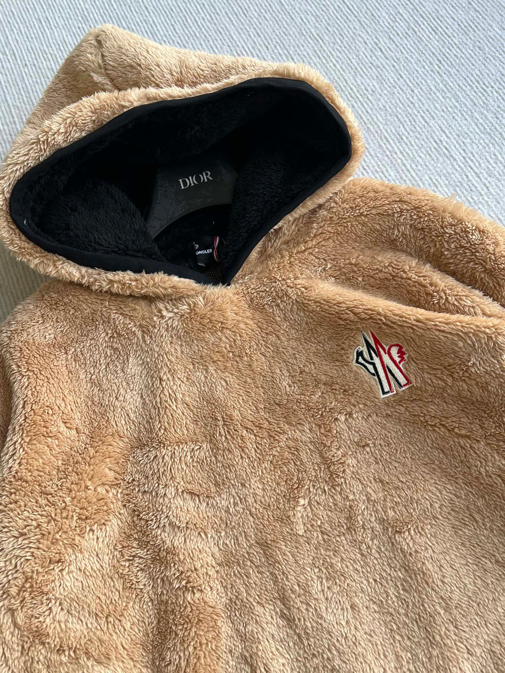 MONCLER 25S FUZZY TEDDY FLEECE HOODIE IN BROWN 042